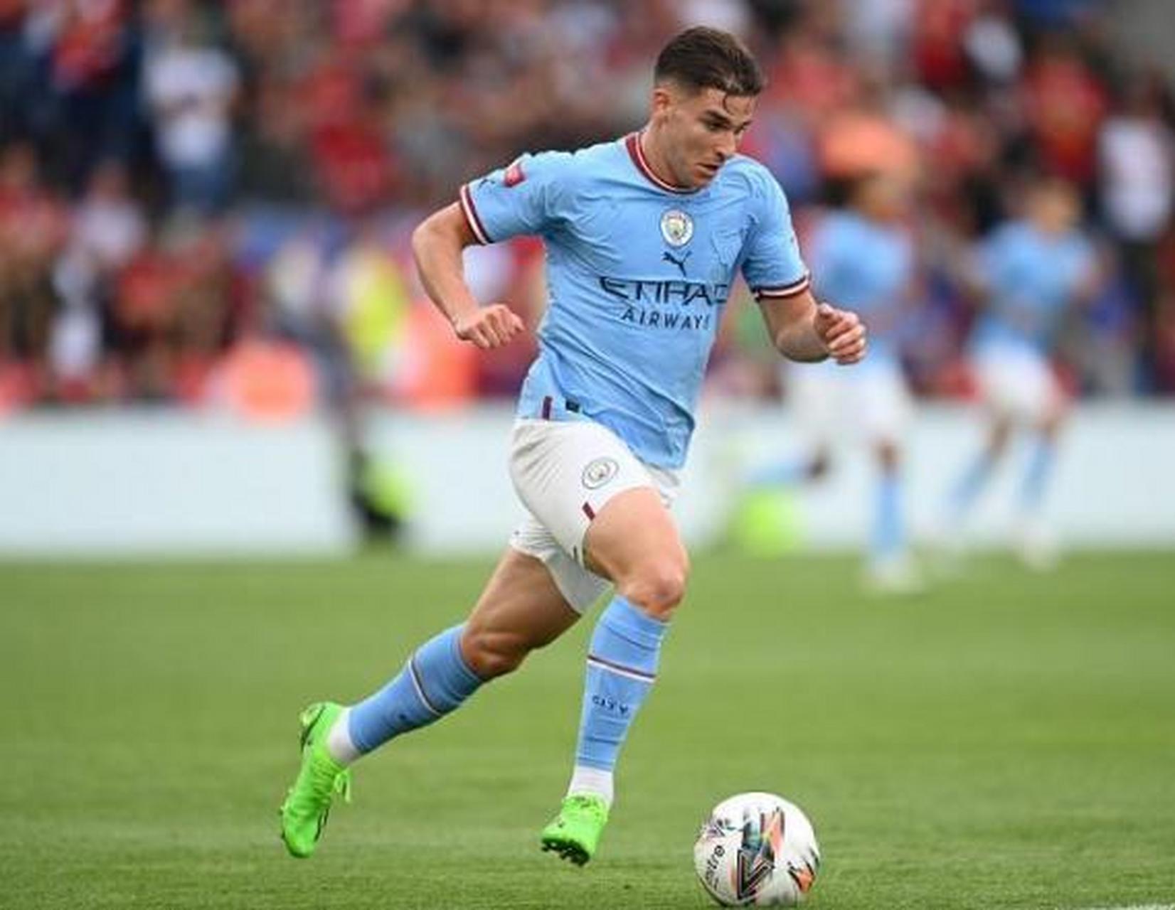 二是在边路 二是在边路