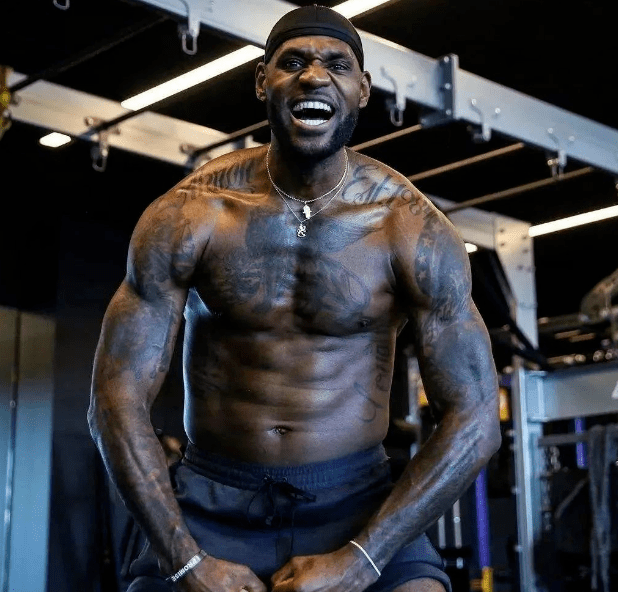 围绕赛事观 围绕赛事观